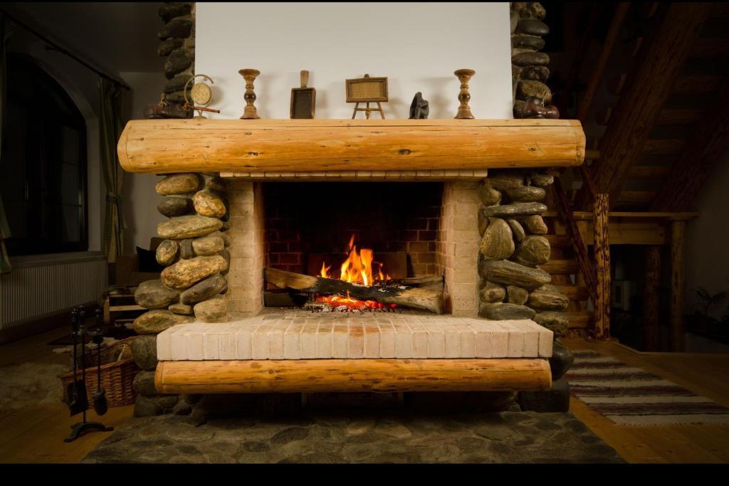 Casa Mosului - Transfagarasan Bed & Breakfast Cîrţişoara Kültér fotó